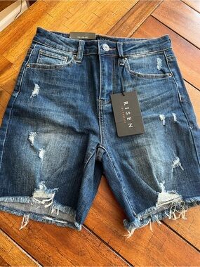 Risen Womens Distressed High Waist Long Shorts Size Small NWT